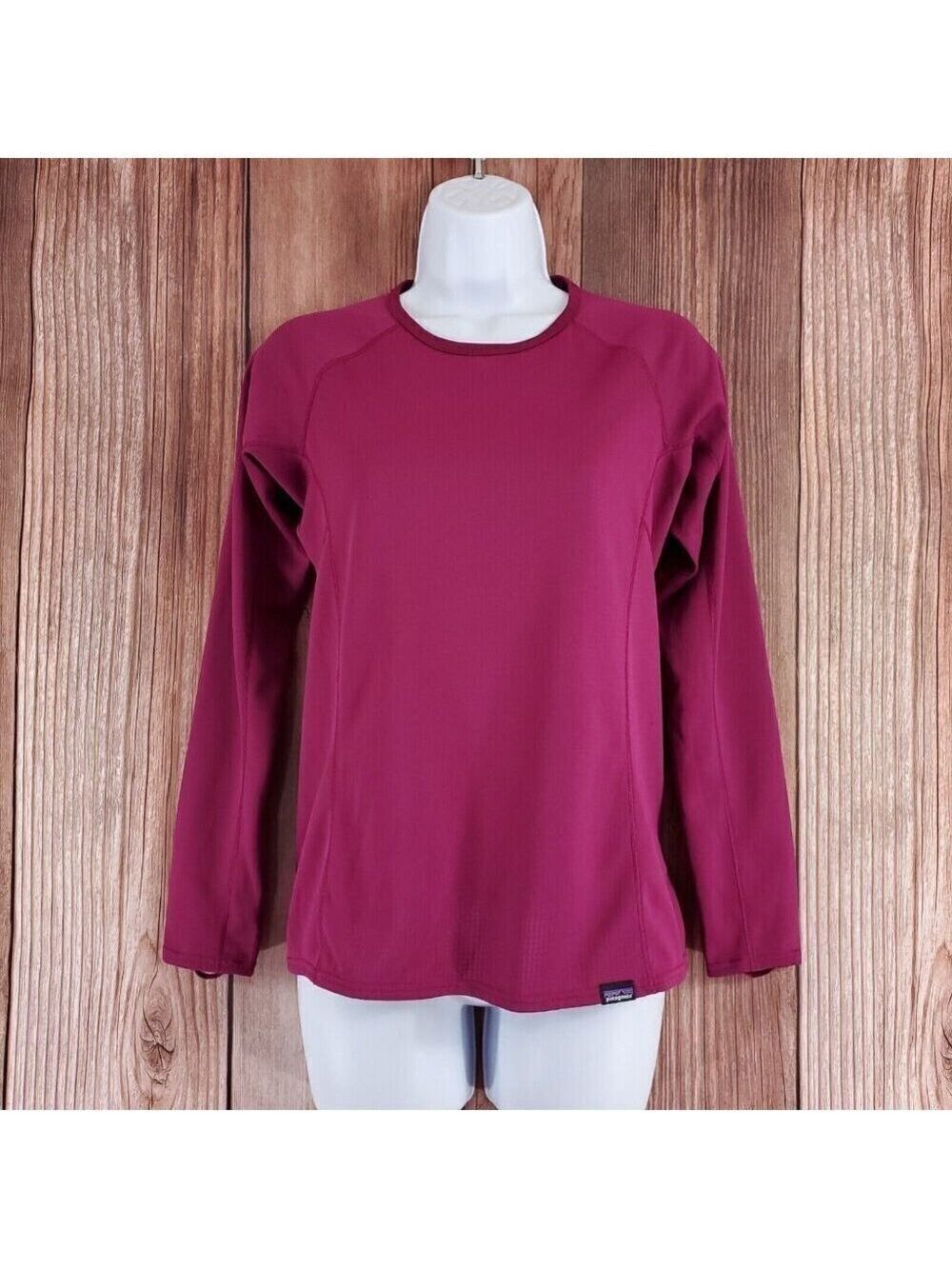 Patagonia Womens Size XS Capilene Midweight Crew Baselayer Polartec Pink Red